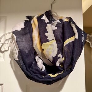 GAP Dark Blue & Yellow Frayed Scarf